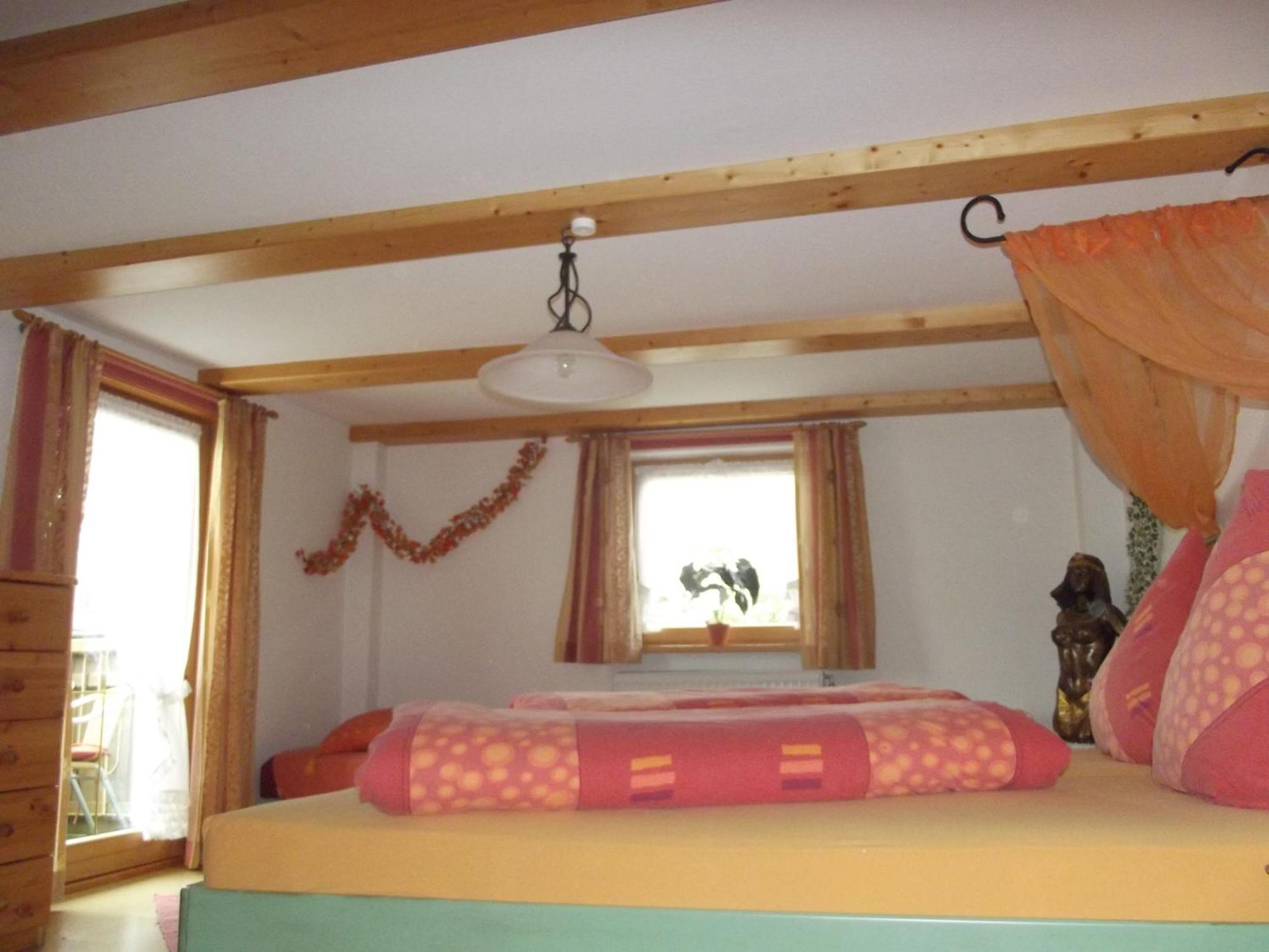 Gemuetliche Ferienwohnung In Urigem Bauernhaus 普夫龙滕 外观 照片
